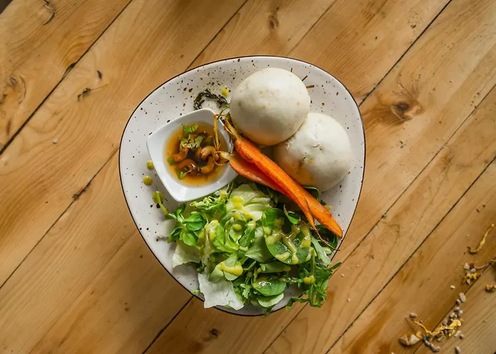 Schronisko Pttk Przyslop Pod Barania Gora